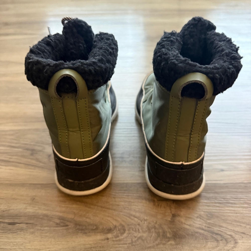 Sorel Olive Green and Black Insulated Winter Rain Boots - Picture 3 of 5